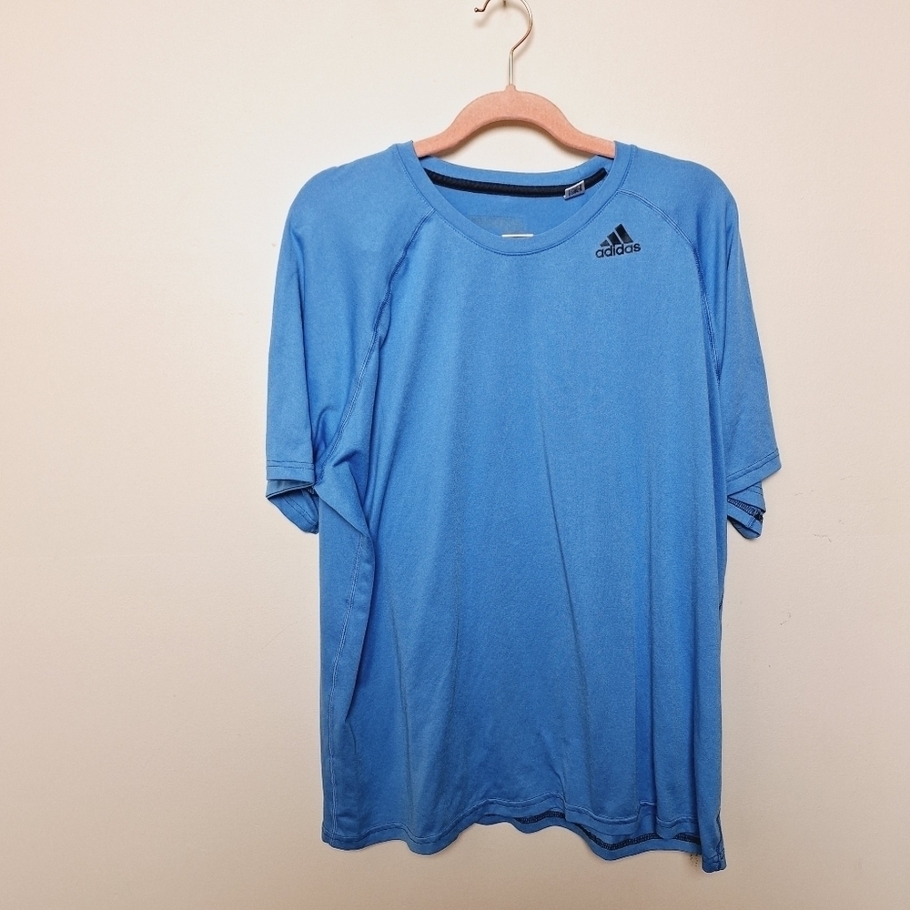 Adidas Men's Blue Short Sleeve Crew Neck Refresh Tee Size XL